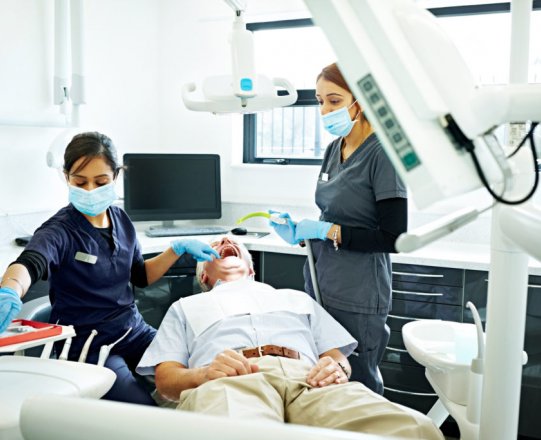 6 Things to Consider When Choosing a Top Dentistry Management System in the USA